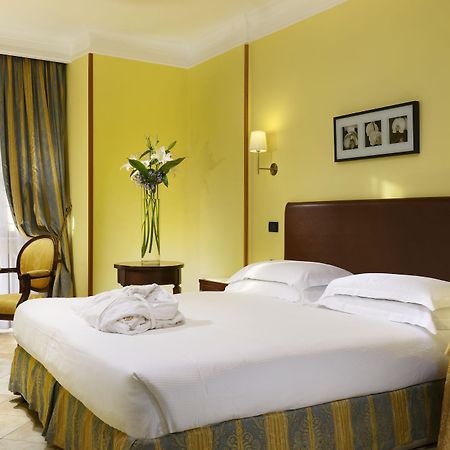 Hotel Tuscolana Róma Kültér fotó