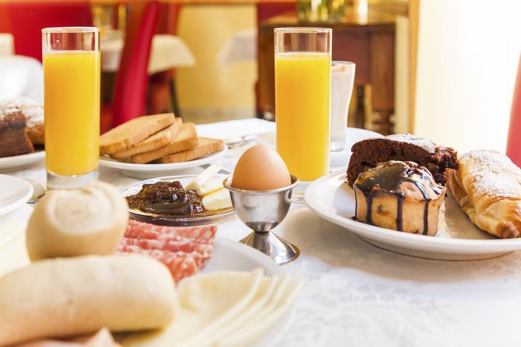 Hotel Tuscolana Róma Kültér fotó