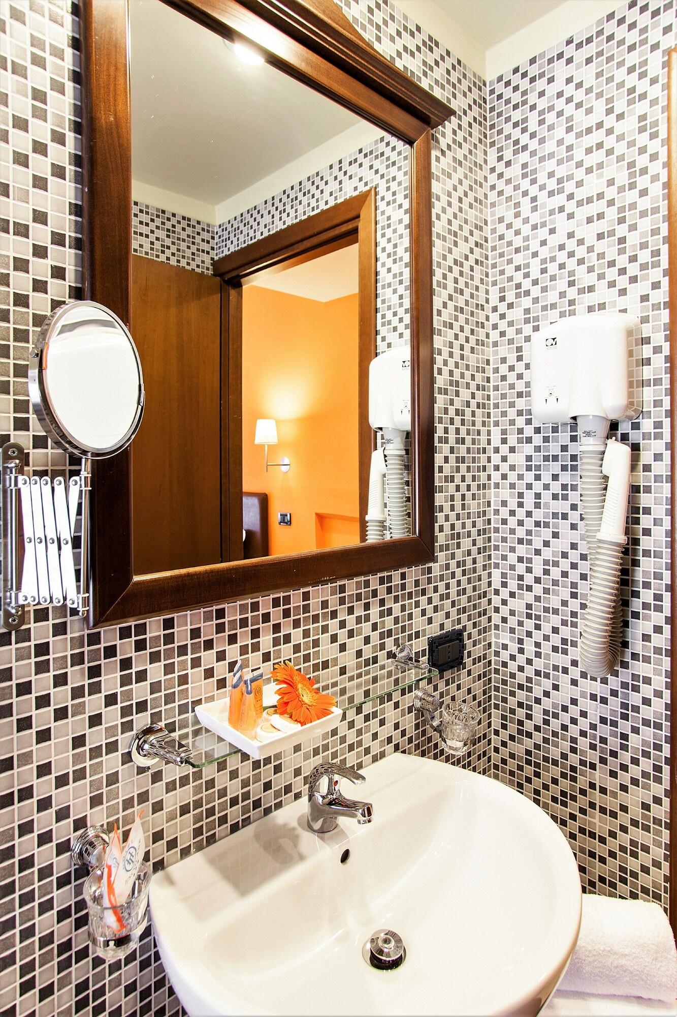 Hotel Tuscolana Róma Kültér fotó
