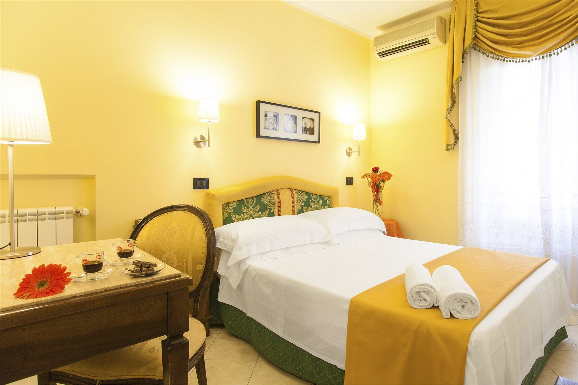 Hotel Tuscolana Róma Kültér fotó